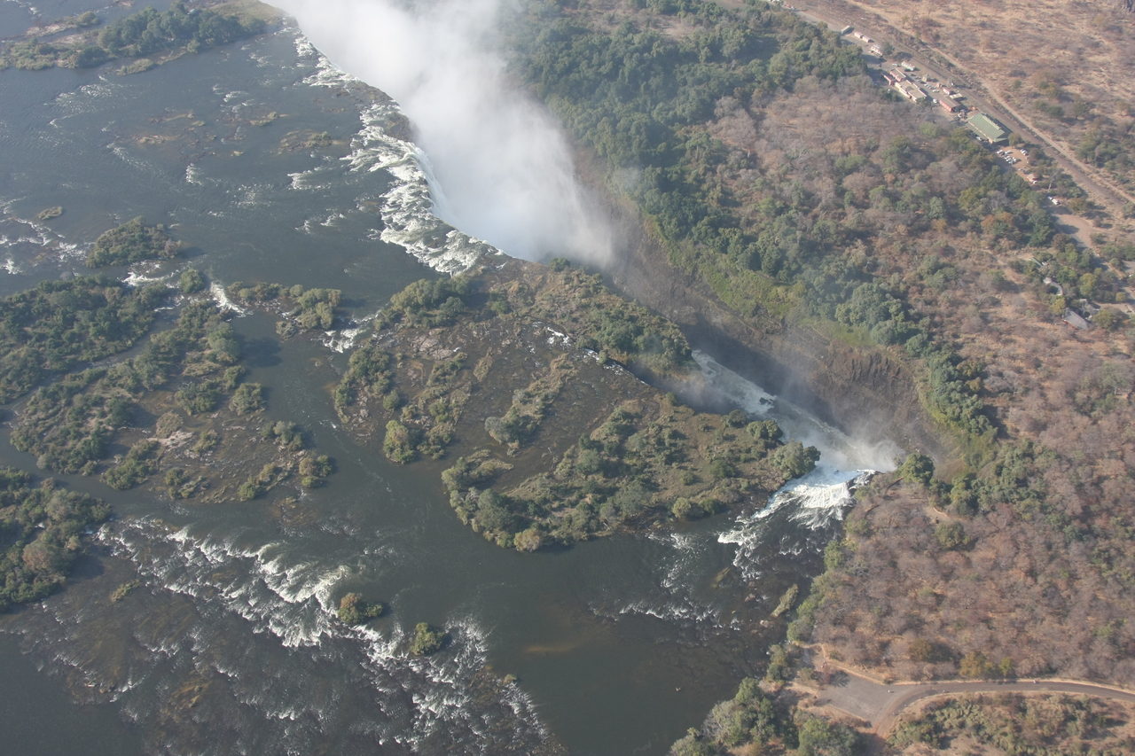 [29977] 2016_07_03_03_09_37_Africa_Canon_EOS_40D_IMG__05067.jpg