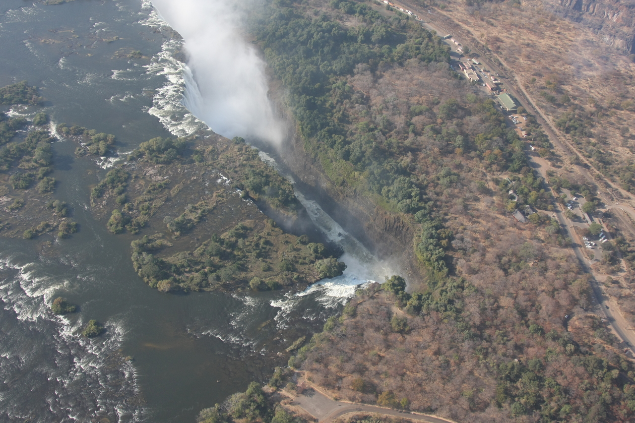 [29999] 2016_07_03_03_09_39_Africa_Canon_EOS_40D_IMG__12521.jpg