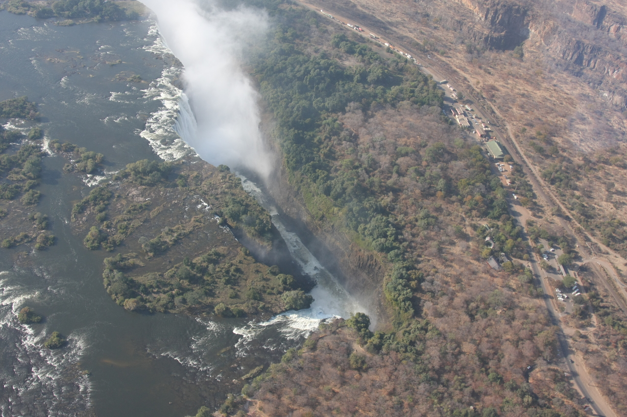 [30003] 2016_07_03_03_09_40_Africa_Canon_EOS_40D_IMG__05076.jpg