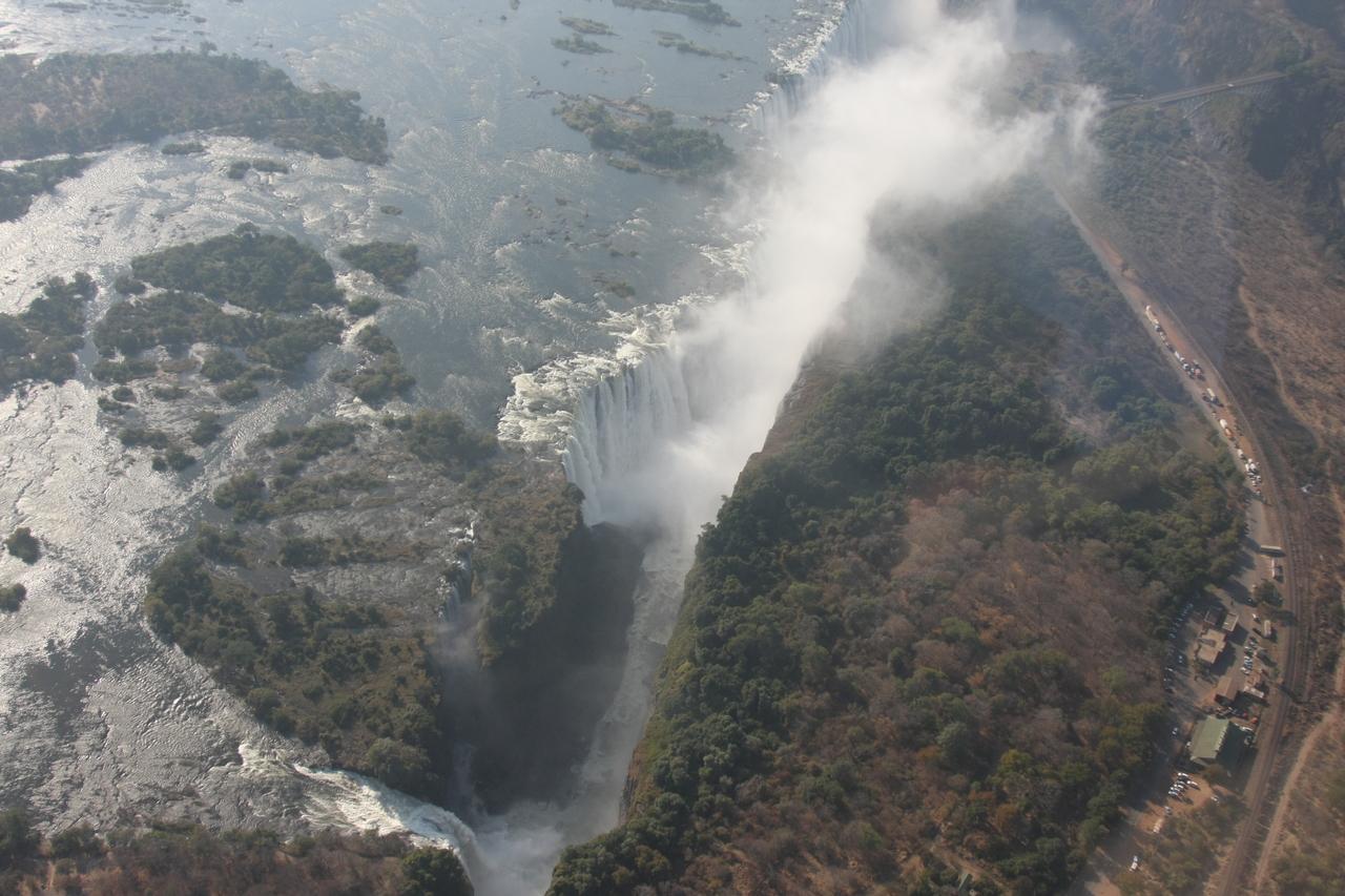 [30049] 2016_07_03_03_09_48_Africa_Canon_EOS_40D_IMG__00264.jpg