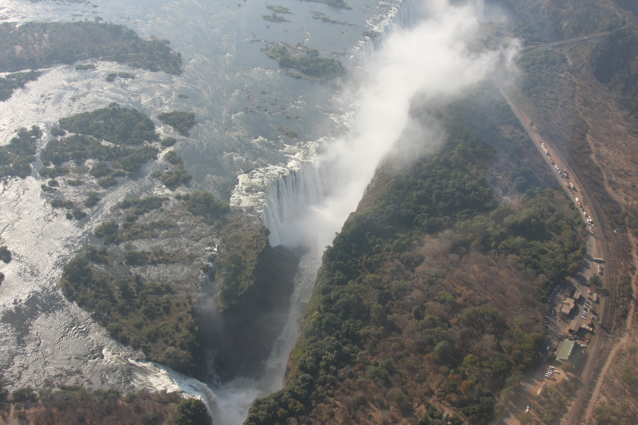 [30053] 2016_07_03_03_09_48_Africa_Canon_EOS_40D_IMG__05095.jpg