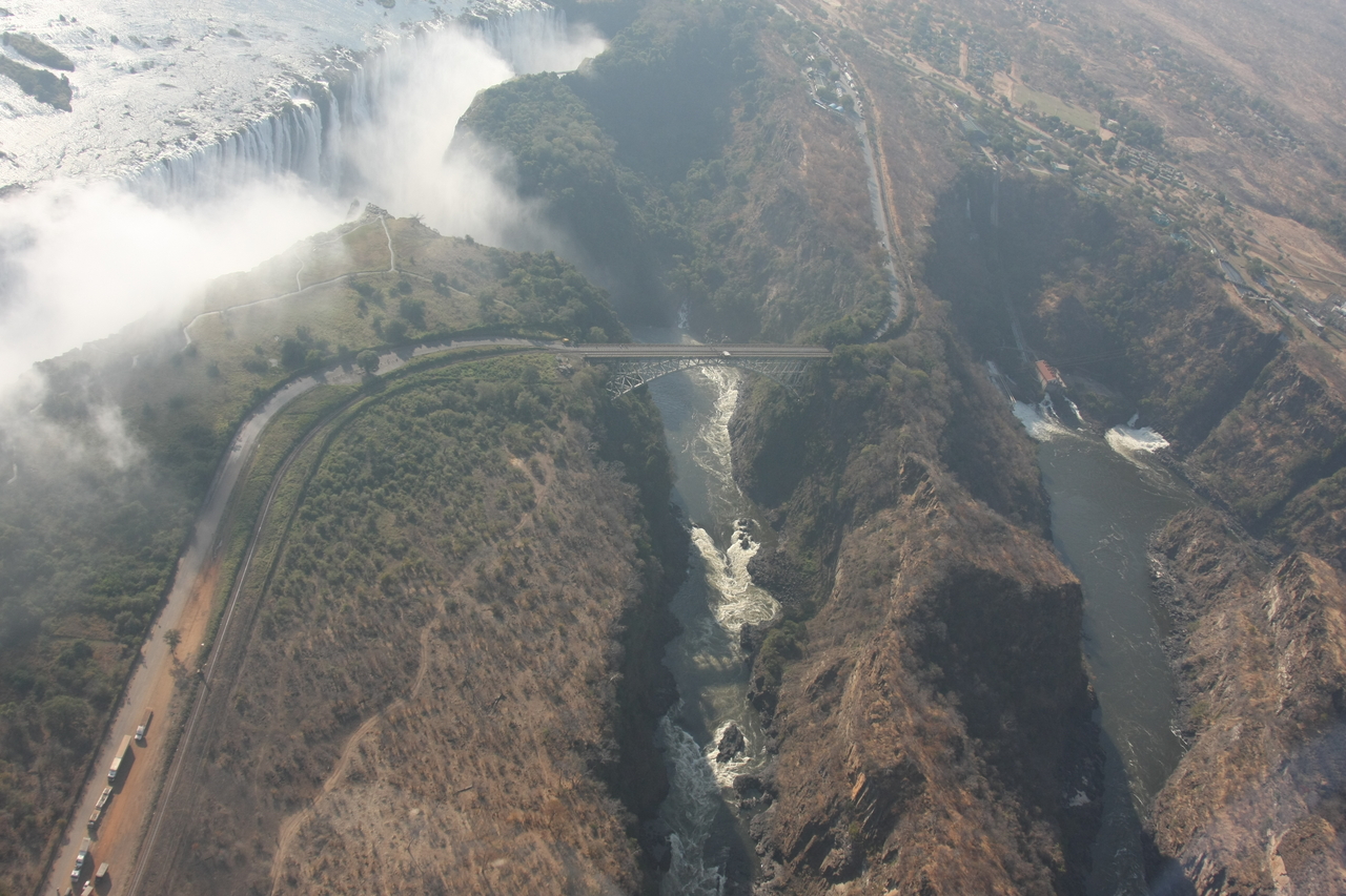 [30106] 2016_07_03_03_10_03_Africa_Canon_EOS_40D_IMG__05114.jpg