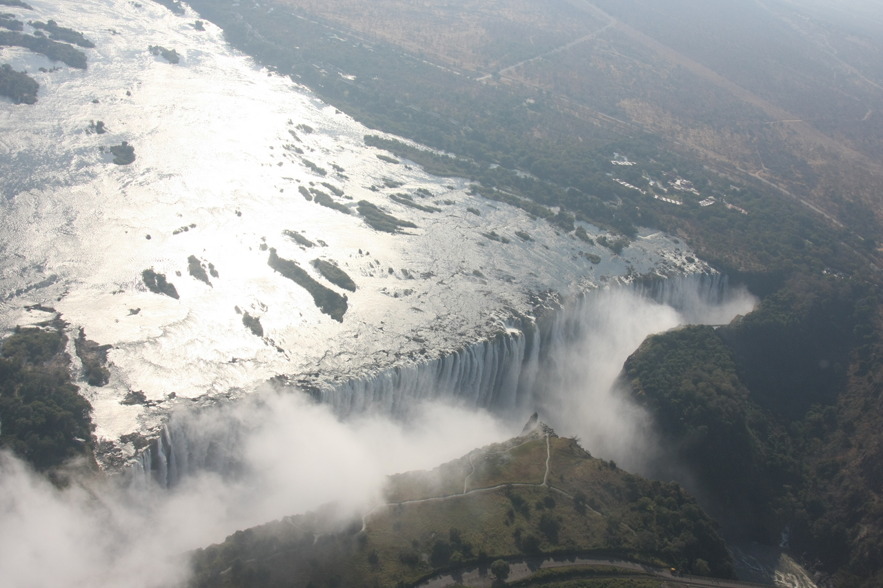 [30136] 2016_07_03_03_10_07_Africa_Canon_EOS_40D_IMG__00296.jpg