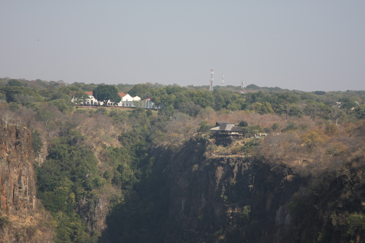 [30478] 2016_07_03_03_55_56_Africa_Canon_EOS_40D_IMG__05246.jpg