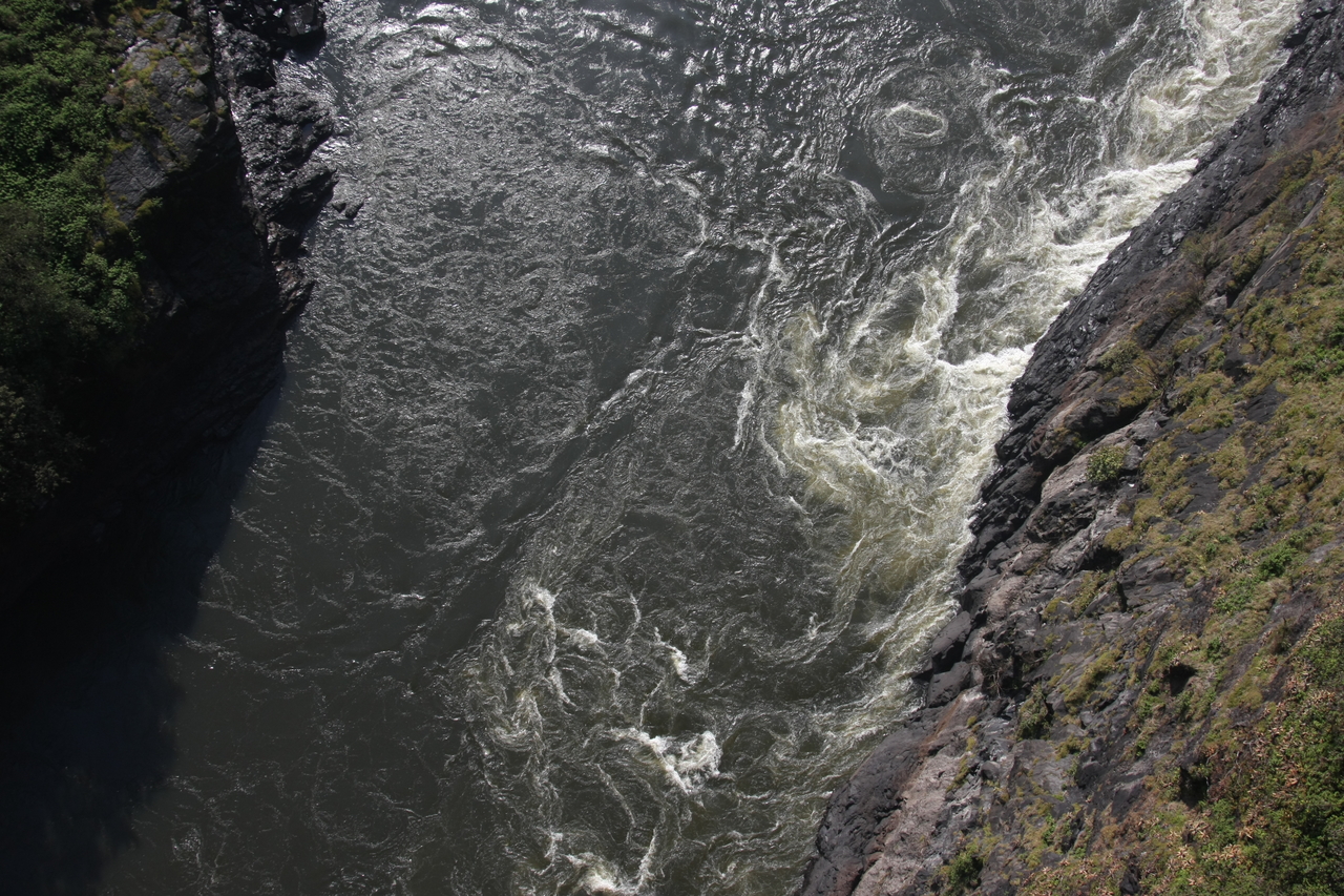 [30483] 2016_07_03_03_56_20_Africa_Canon_EOS_40D_IMG__00419.jpg