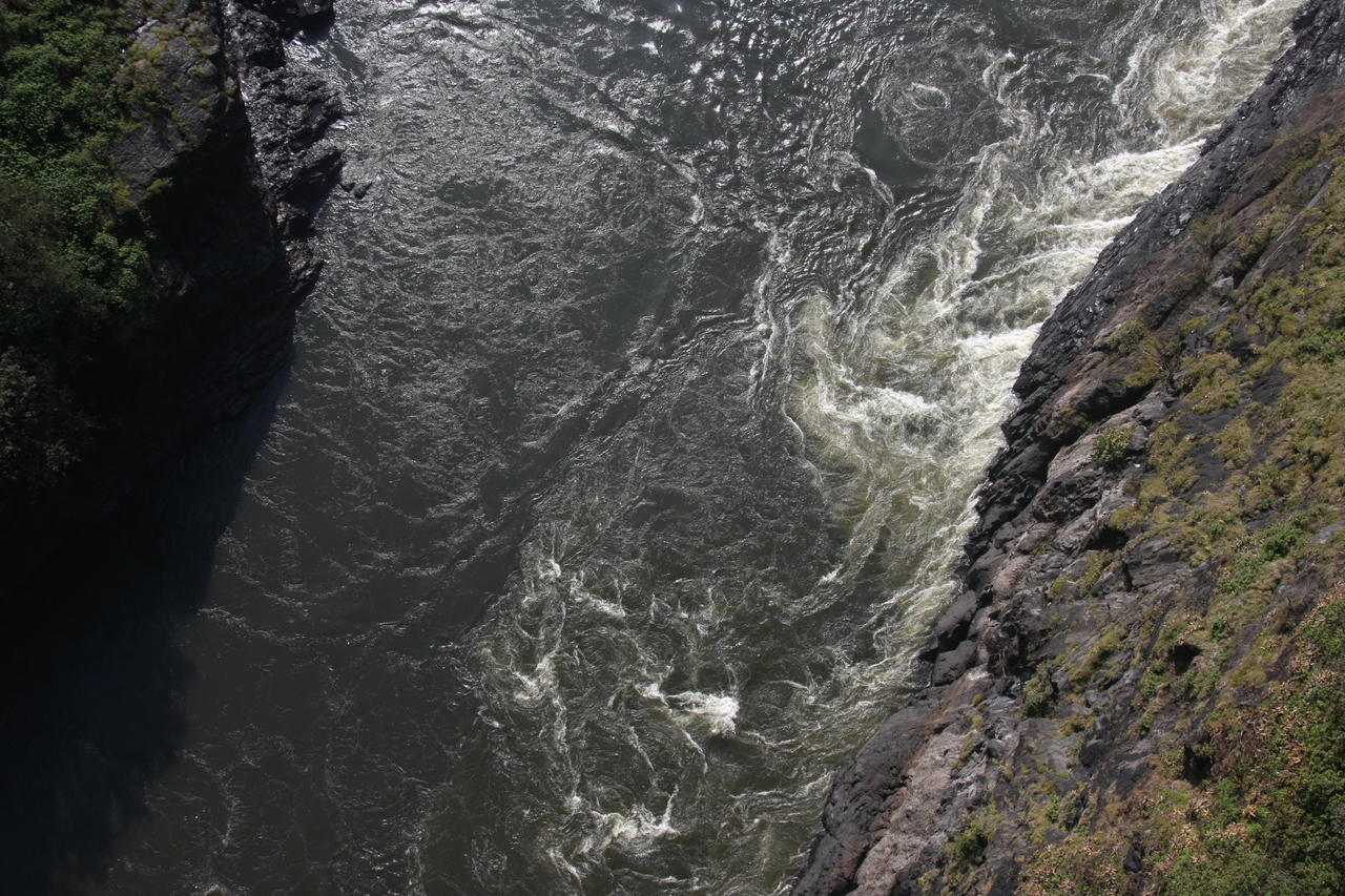 [30484] 2016_07_03_03_56_20_Africa_Canon_EOS_40D_IMG__05247.jpg