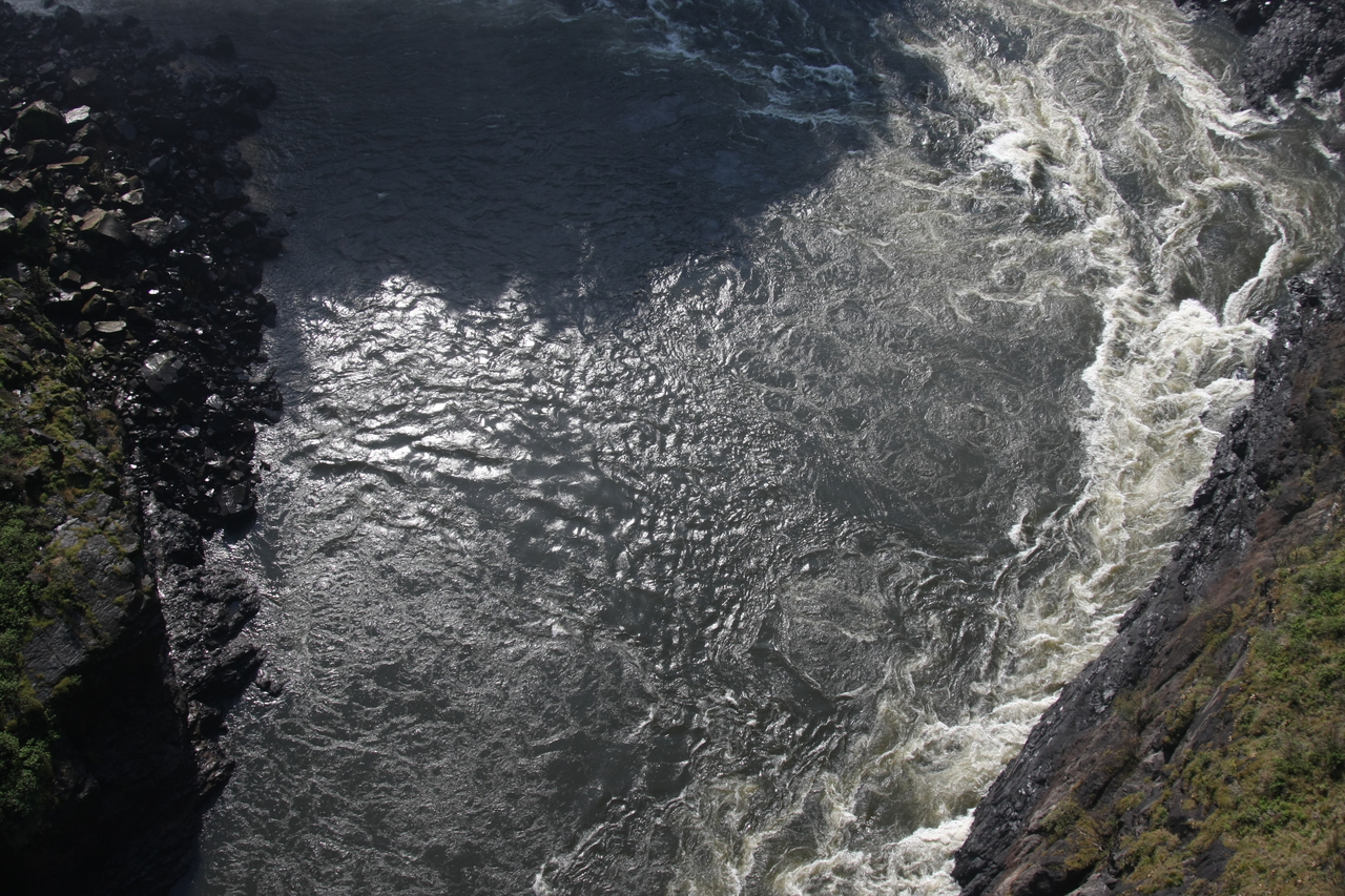 [30503] 2016_07_03_03_56_22_Africa_Canon_EOS_40D_IMG__05255.jpg