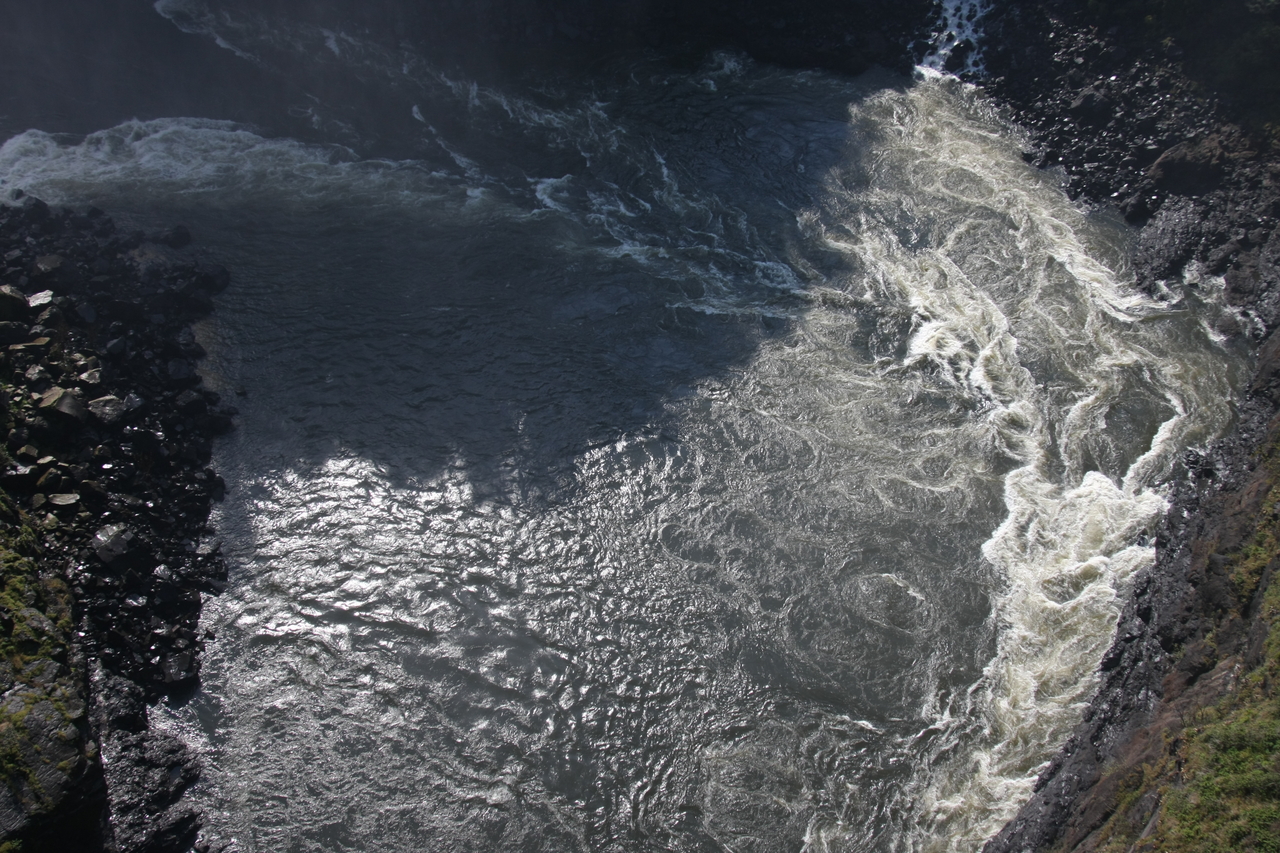 [30514] 2016_07_03_03_56_23_Africa_Canon_EOS_40D_IMG__12704.jpg