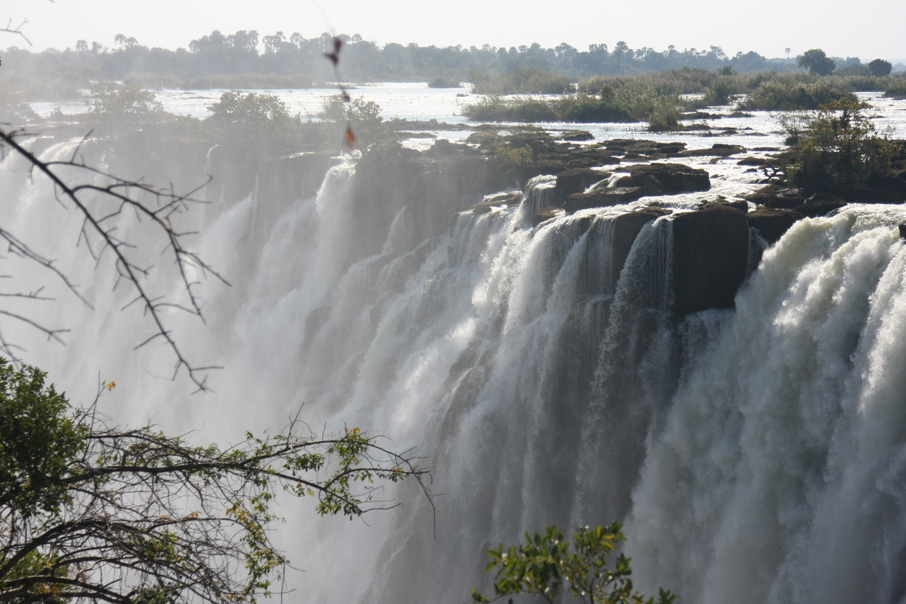 [31266] 2016_07_03_08_34_30_Africa_Canon_EOS_40D_IMG__00690.jpg