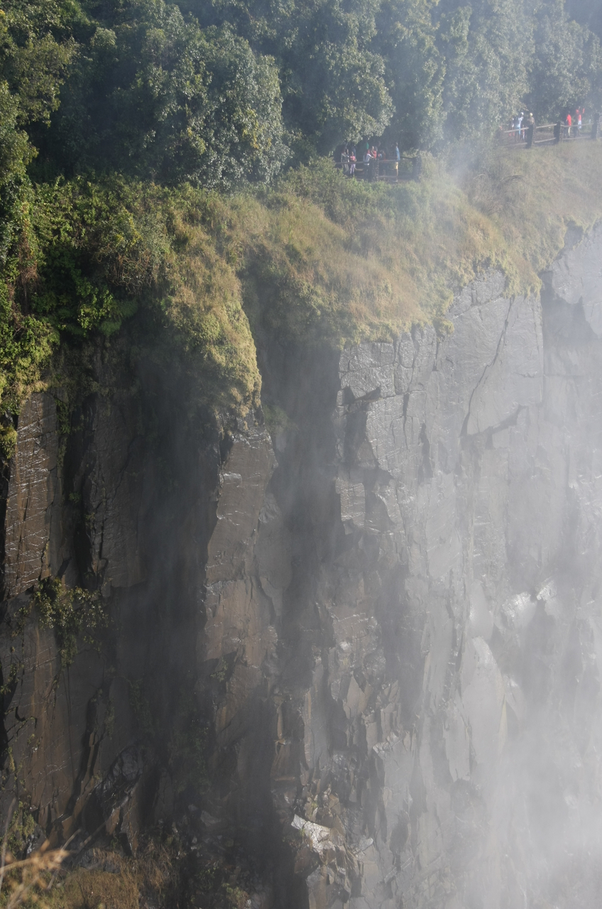 [31820] 2016_07_03_09_42_37_Africa_Canon_EOS_40D_IMG__13044.jpg