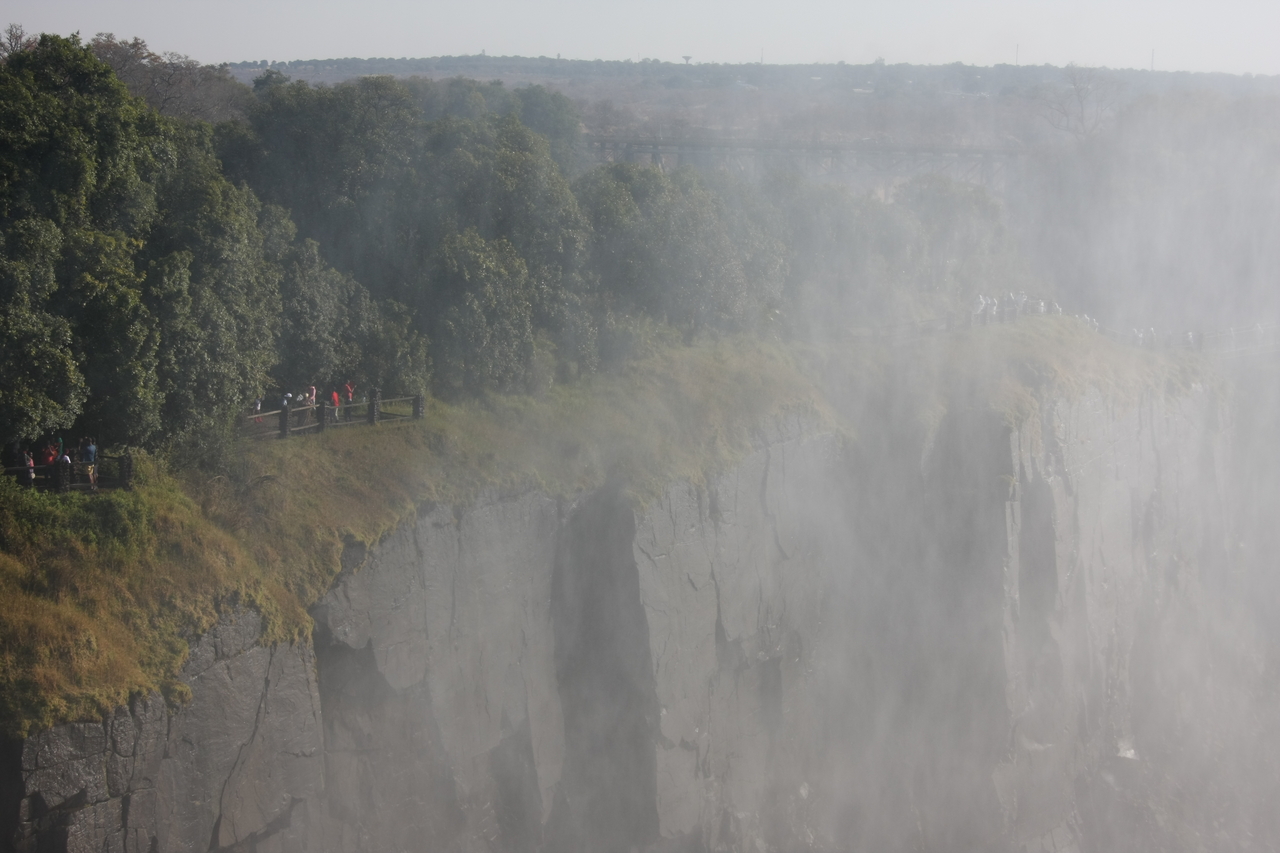 [31830] 2016_07_03_09_42_48_Africa_Canon_EOS_40D_IMG__13047.jpg