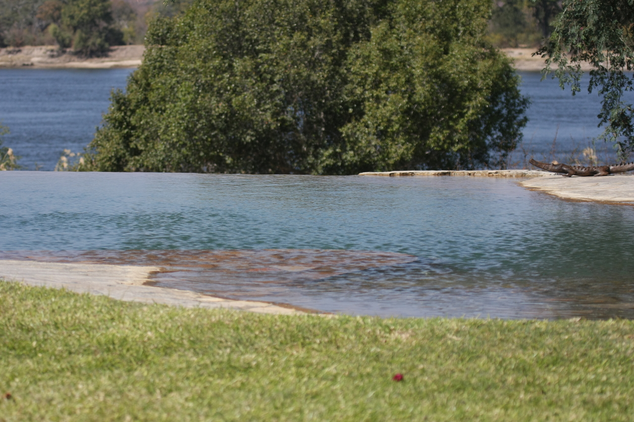 [32892] 2016_07_04_06_13_28_Africa_Canon_EOS_40D_IMG__00147.jpg