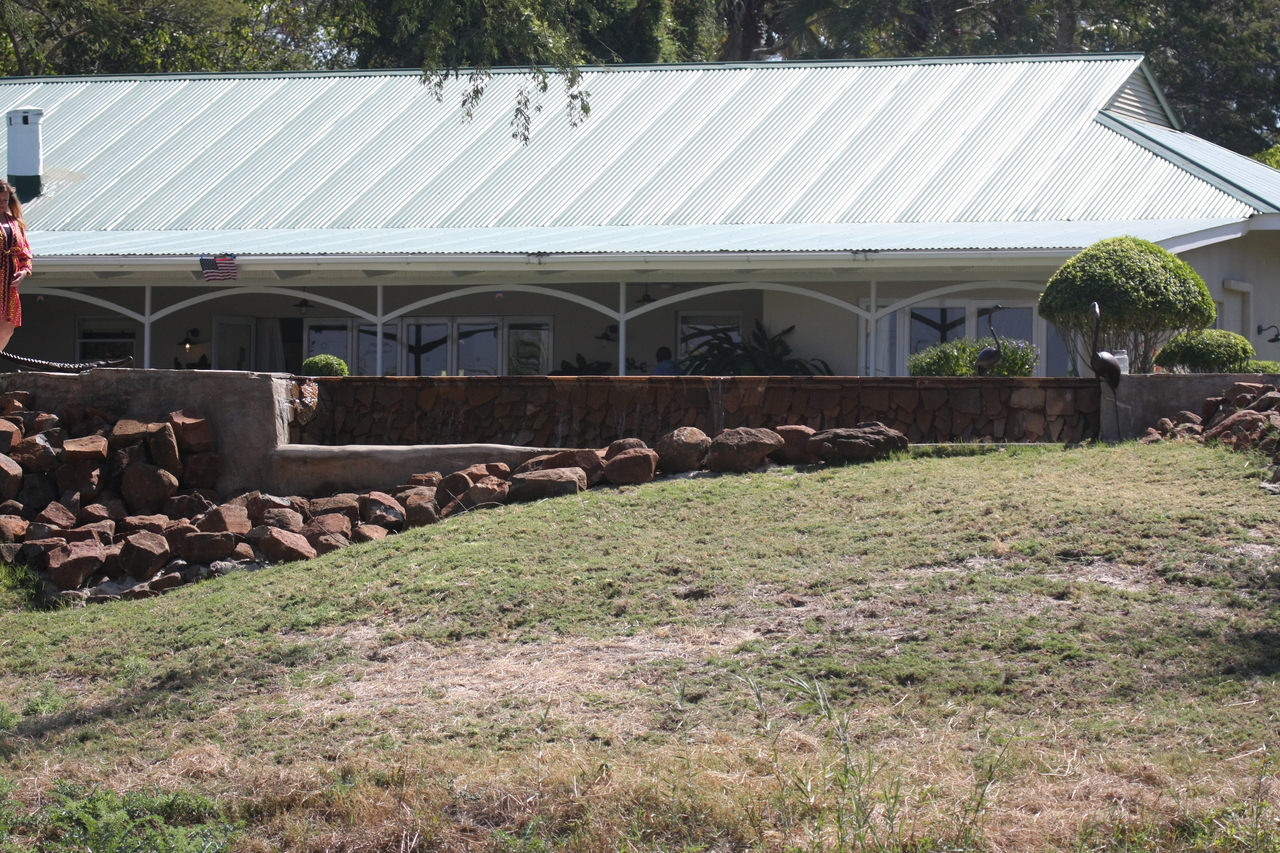 [32924] 2016_07_04_06_29_04_Africa_Canon_EOS_40D_IMG__00258.jpg