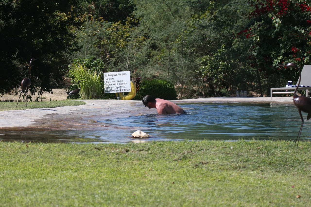 [33000] 2016_07_04_07_07_05_Africa_Canon_EOS_40D_IMG__13462.jpg