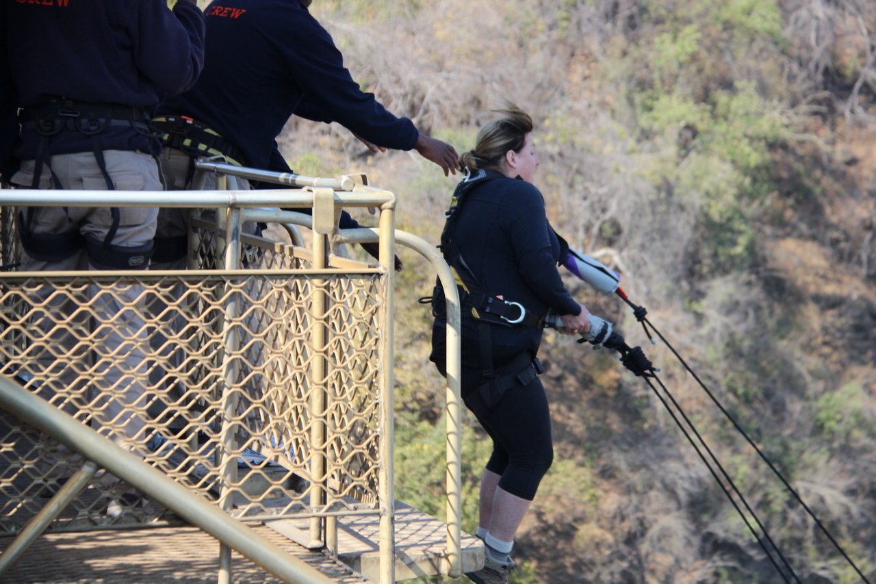 [32042] 2016_07_03_10_55_58_Africa_Canon_EOS_600D_IMG_4046_00066.jpg