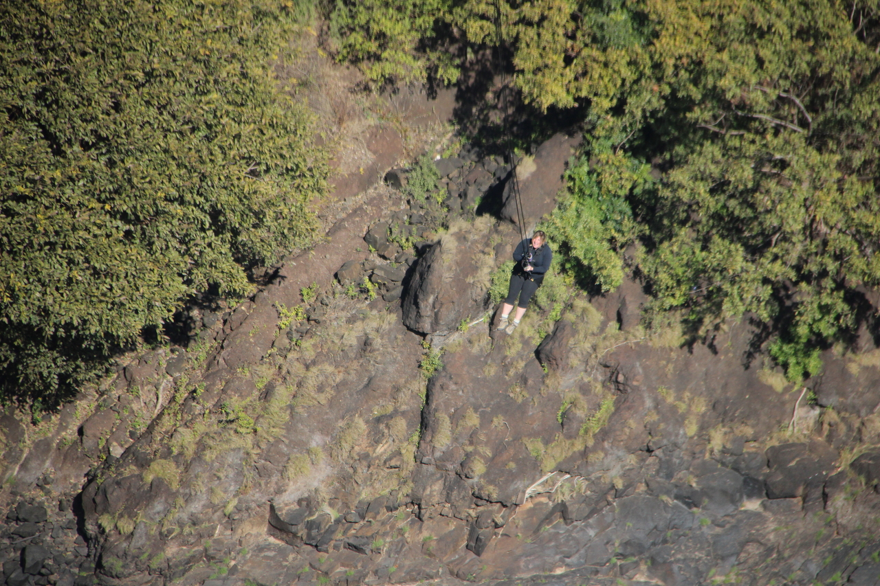 [32061] 2016_07_03_10_56_05_Africa_Canon_EOS_600D_IMG_4056_00025.jpg