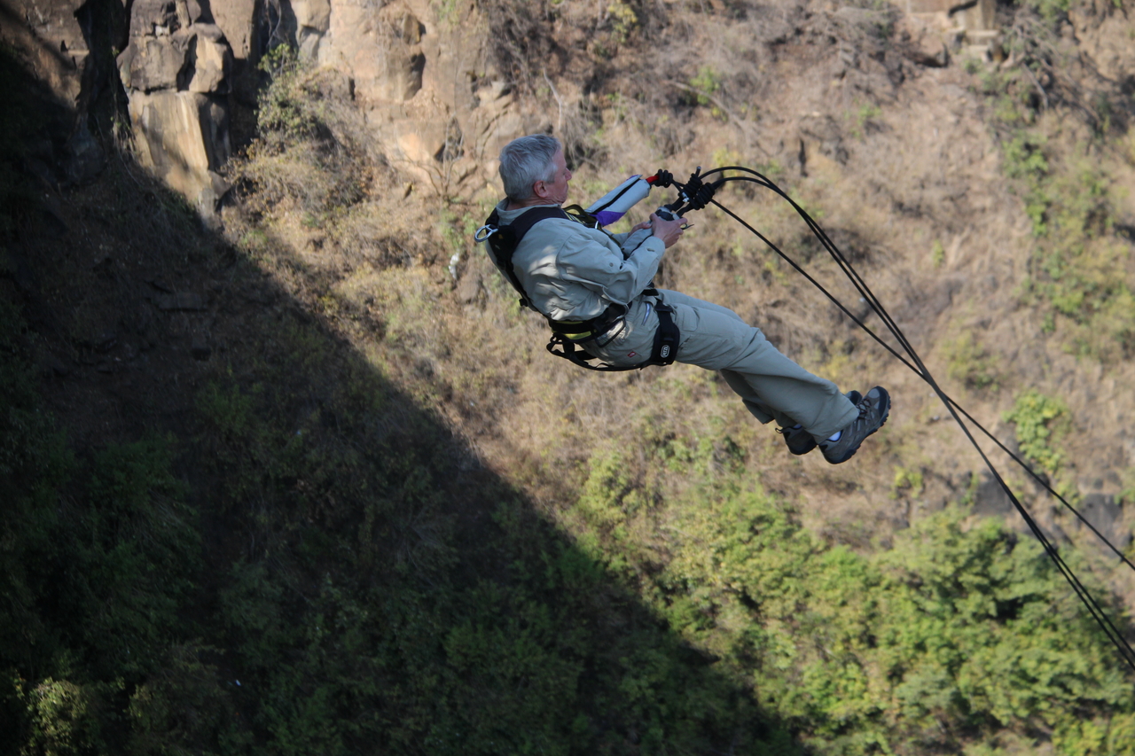 [32162] 2016_07_03_11_12_18_Africa_Canon_EOS_600D_IMG_4106_00096.jpg