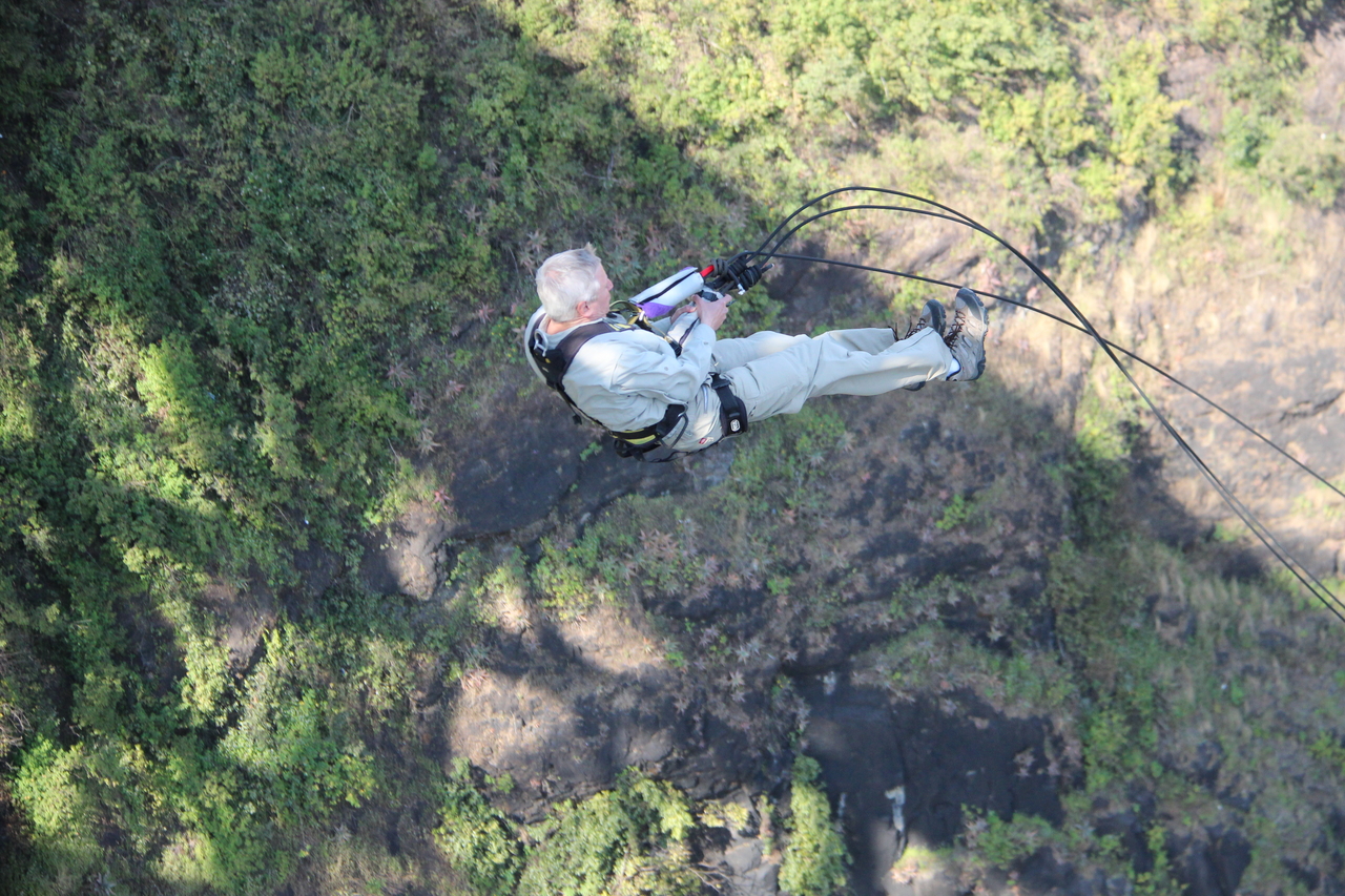 [32164] 2016_07_03_11_12_18_Africa_Canon_EOS_600D_IMG_4107_00097.jpg