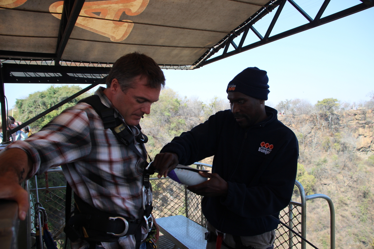 [32243] 2016_07_03_11_27_38_Africa_Canon_EOS_600D_IMG_4139_00129.jpg