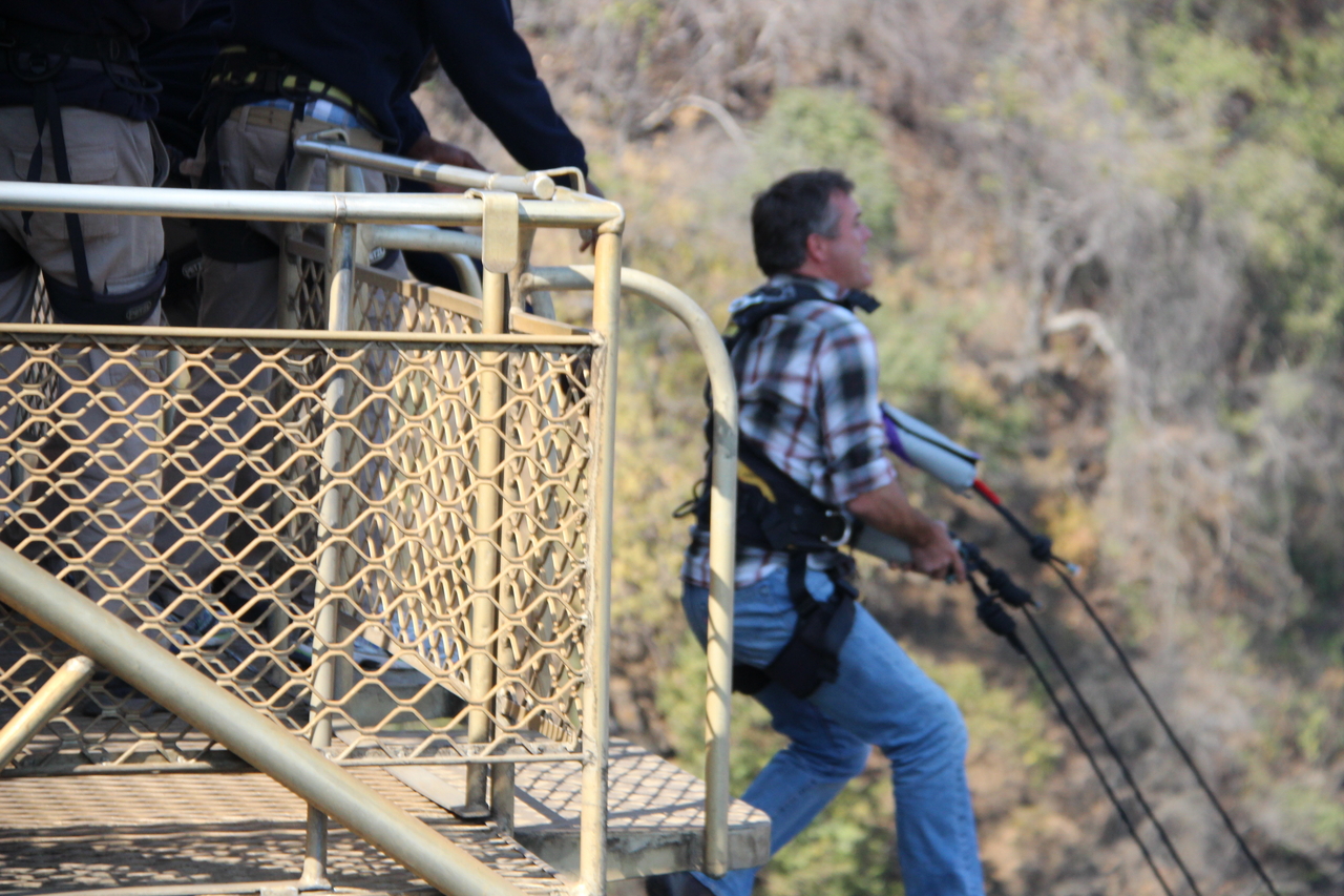 [32248] 2016_07_03_11_28_28_Africa_Canon_EOS_600D_IMG_4142_00021.jpg