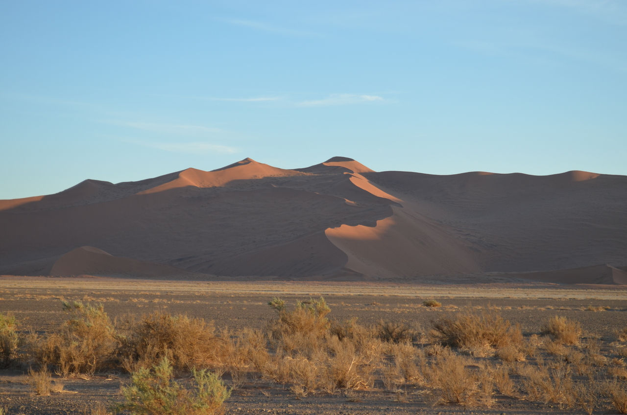 [14380] 2016_06_24_22_17_41_Africa_NIKON_D5100_IMG__04817.jpg