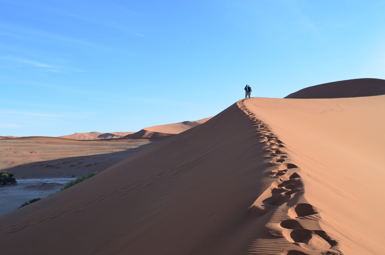 [14424] 2016_06_24_23_05_25_Africa_NIKON_D5100_IMG__04839.jpg