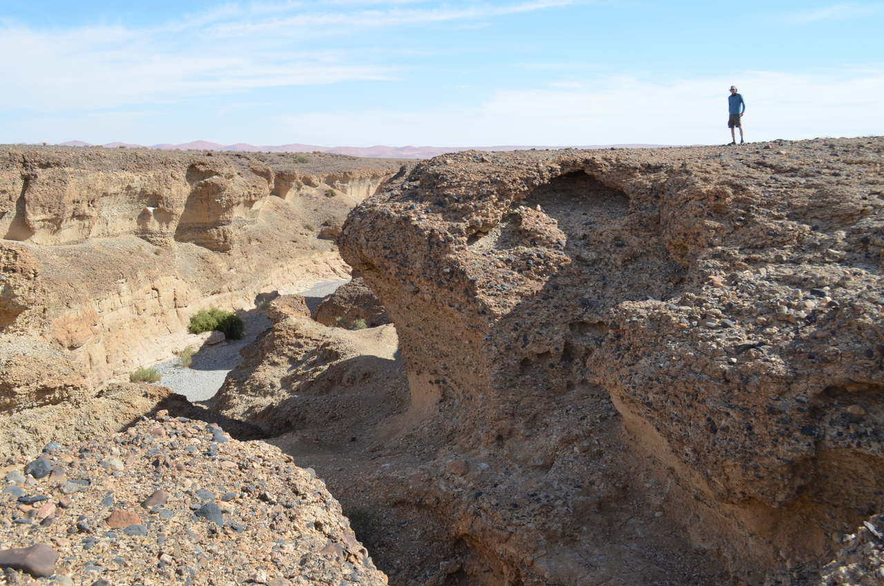 [15253] 2016_06_25_04_05_24_Africa_NIKON_D5100_IMG__04945.jpg