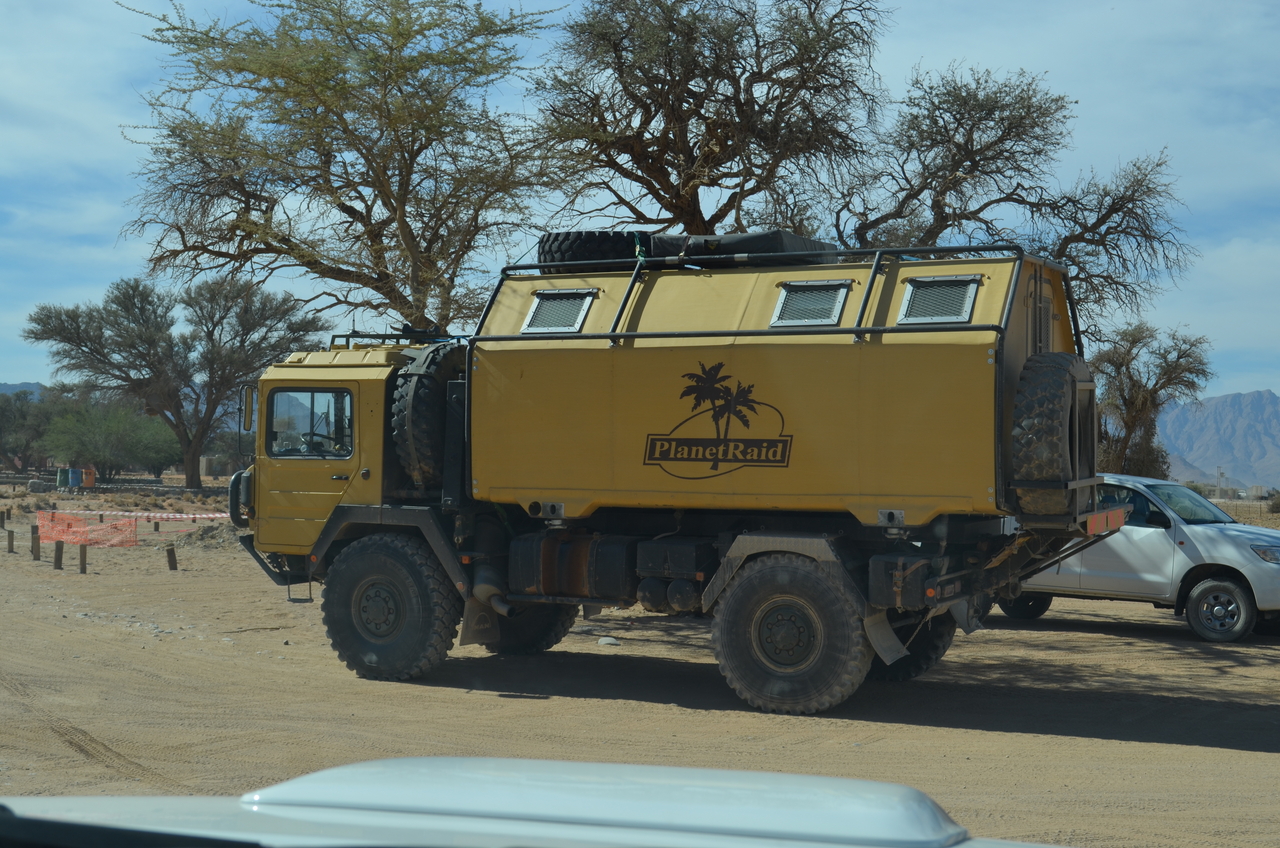 [15265] 2016_06_25_04_21_11_Africa_NIKON_D5100_IMG__04951.jpg