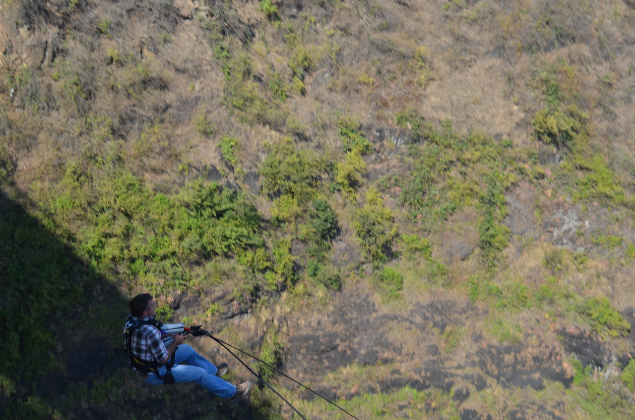 [28981] 2016_07_03_01_33_17_Africa_NIKON_D5100_IMG__05583.jpg