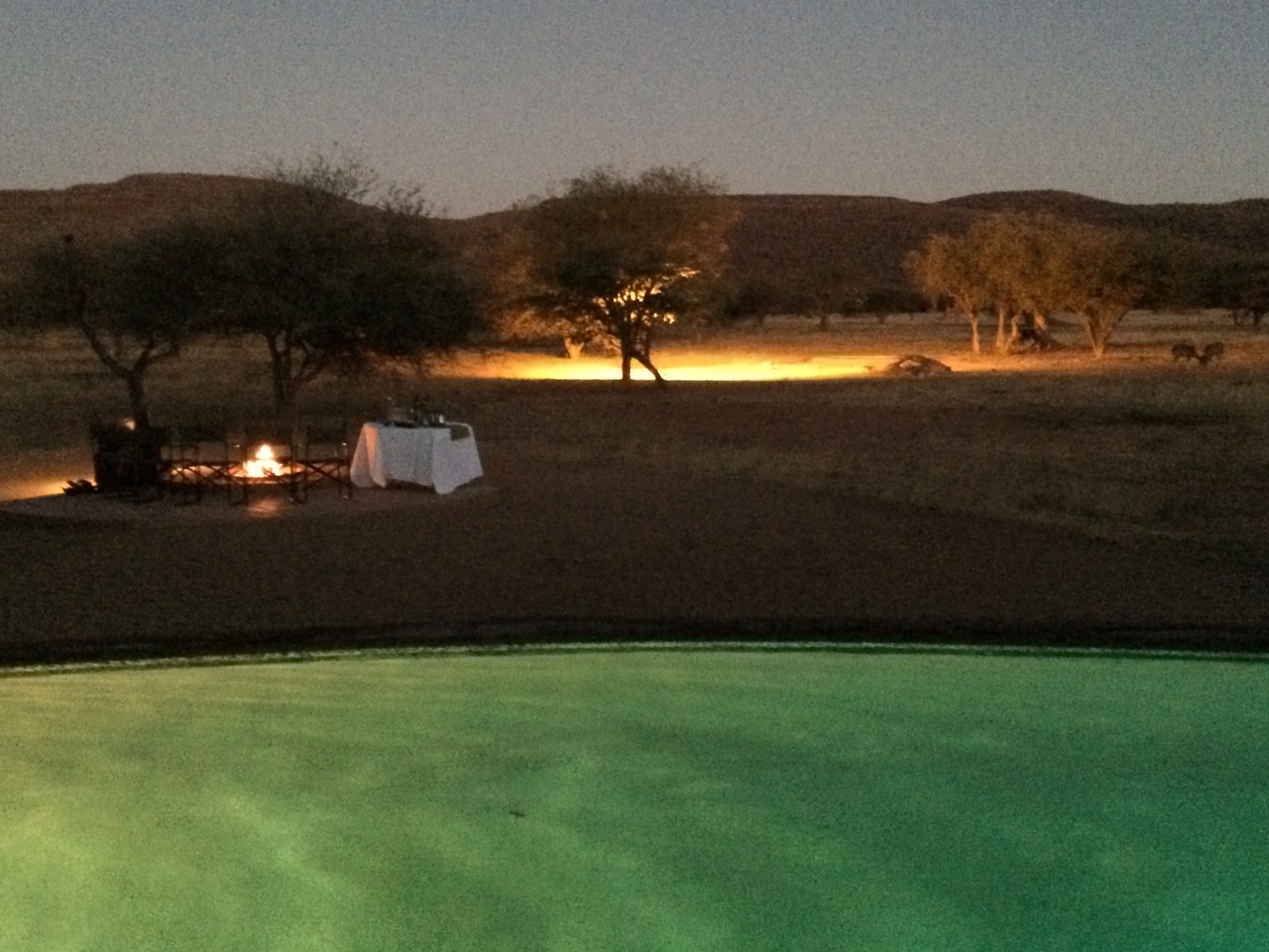 [8970] 2016_06_23_12_50_39_Africa_iPhone_5s_IMG__00441.jpg