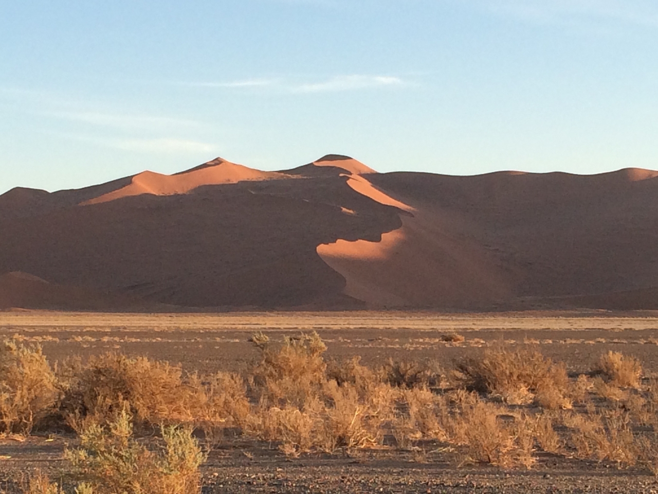 [14668] 2016_06_25_02_08_26_Africa_iPhone_5s_IMG__06125.jpg