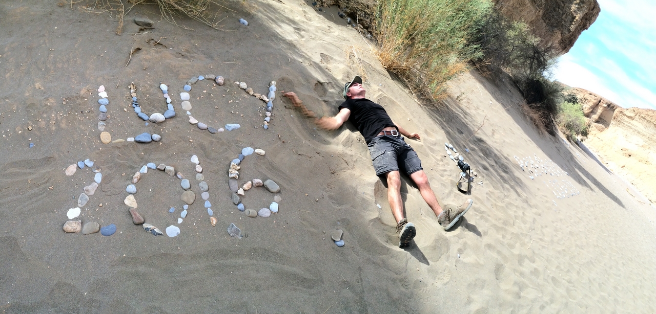 [15575] 2016_06_25_07_36_51_Africa_iPhone_5s_IMG__06215.jpg