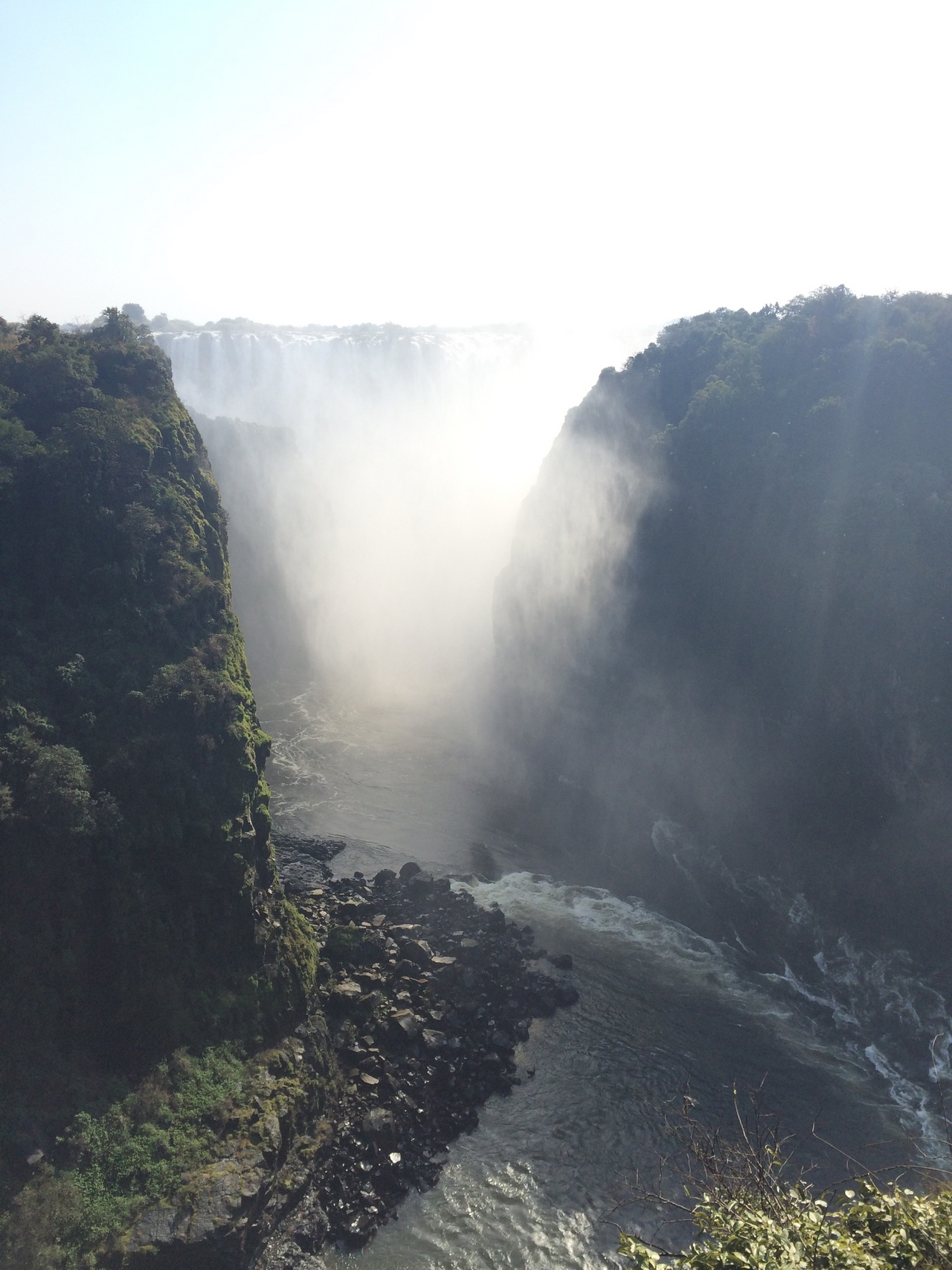 [30359] 2016_07_03_03_50_15_Africa_iPhone_5s_IMG__00824.jpg