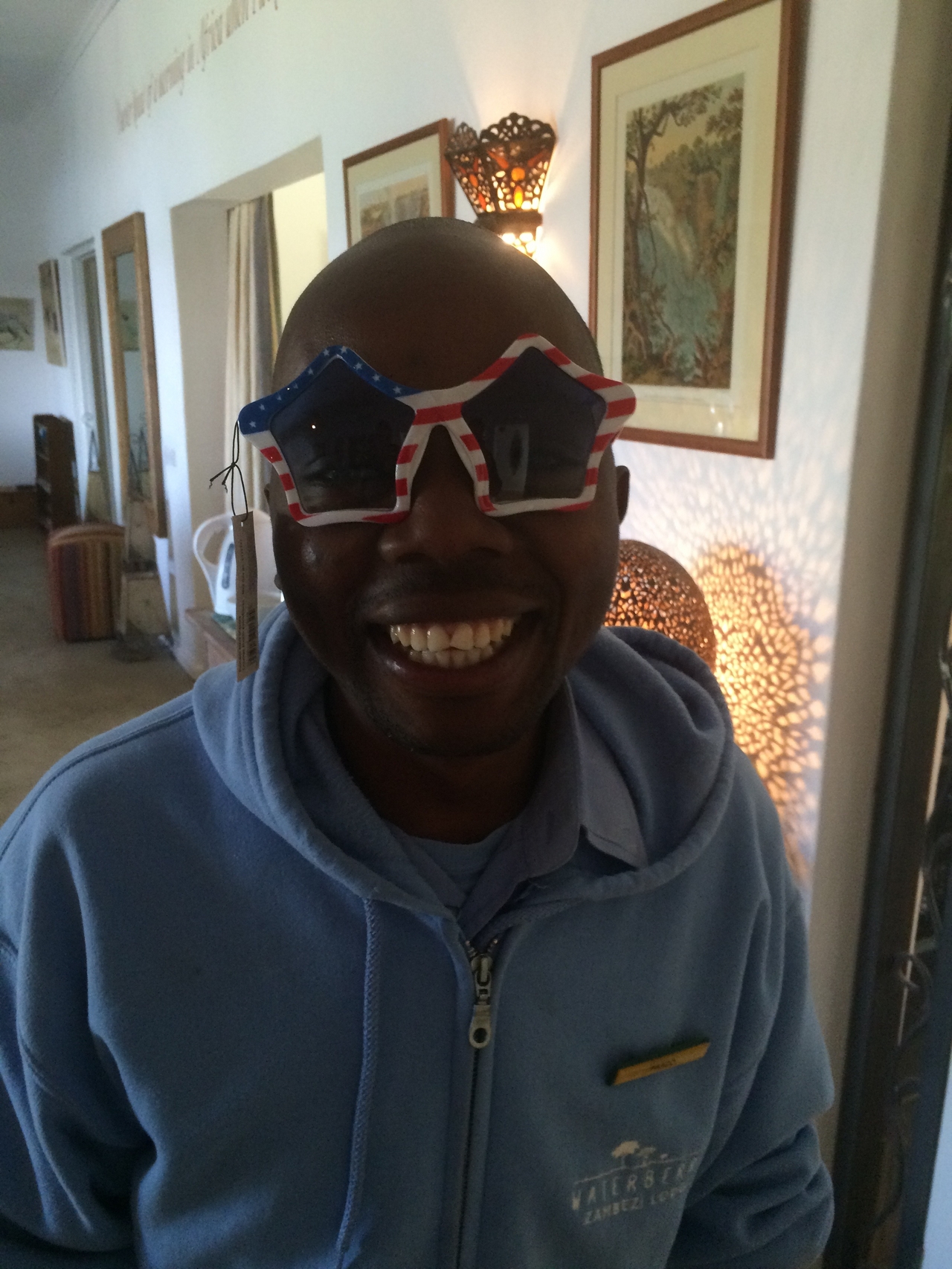 [32806] 2016_07_04_02_57_38_Africa_iPhone_5s_IMG__06501.jpg