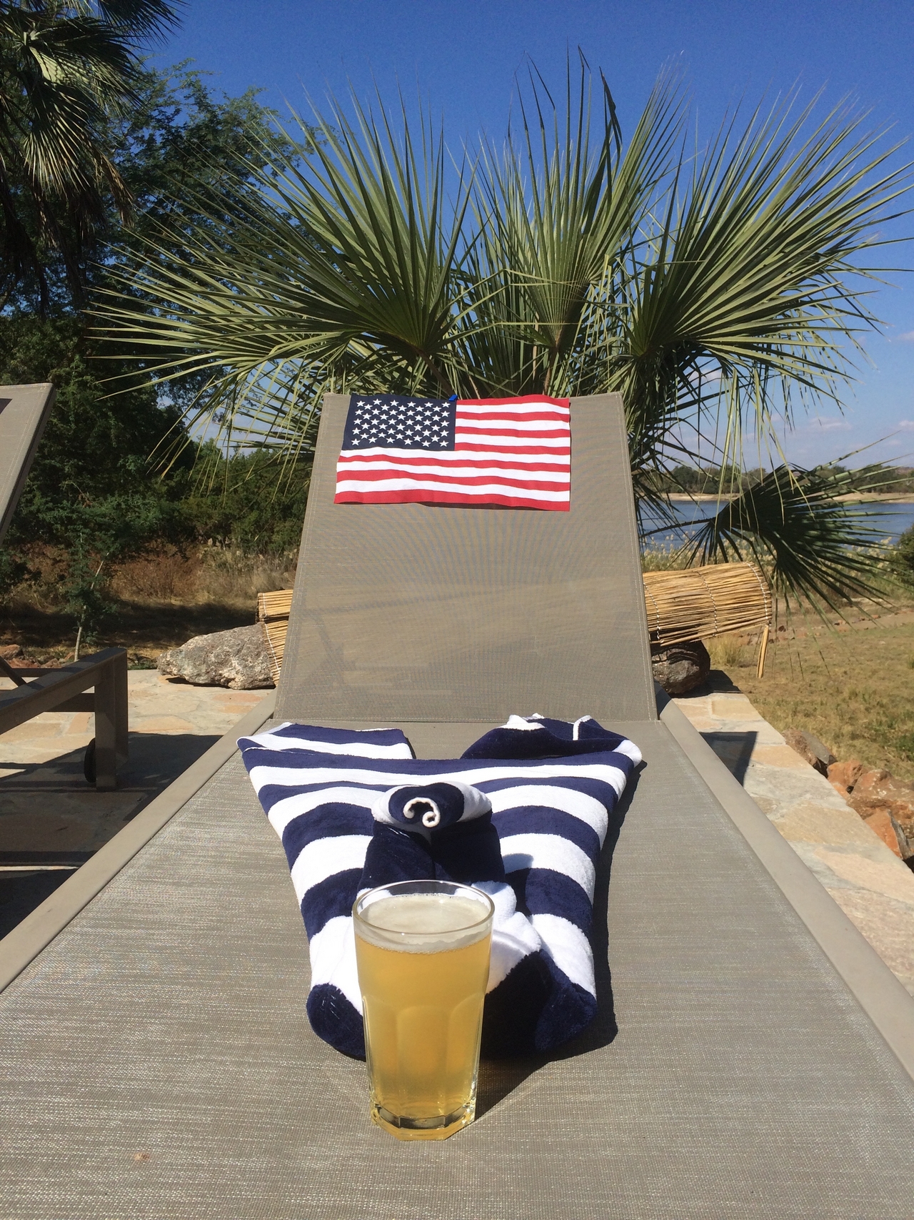 [33079] 2016_07_04_07_46_50_Africa_iPhone_5s_IMG__06522.jpg