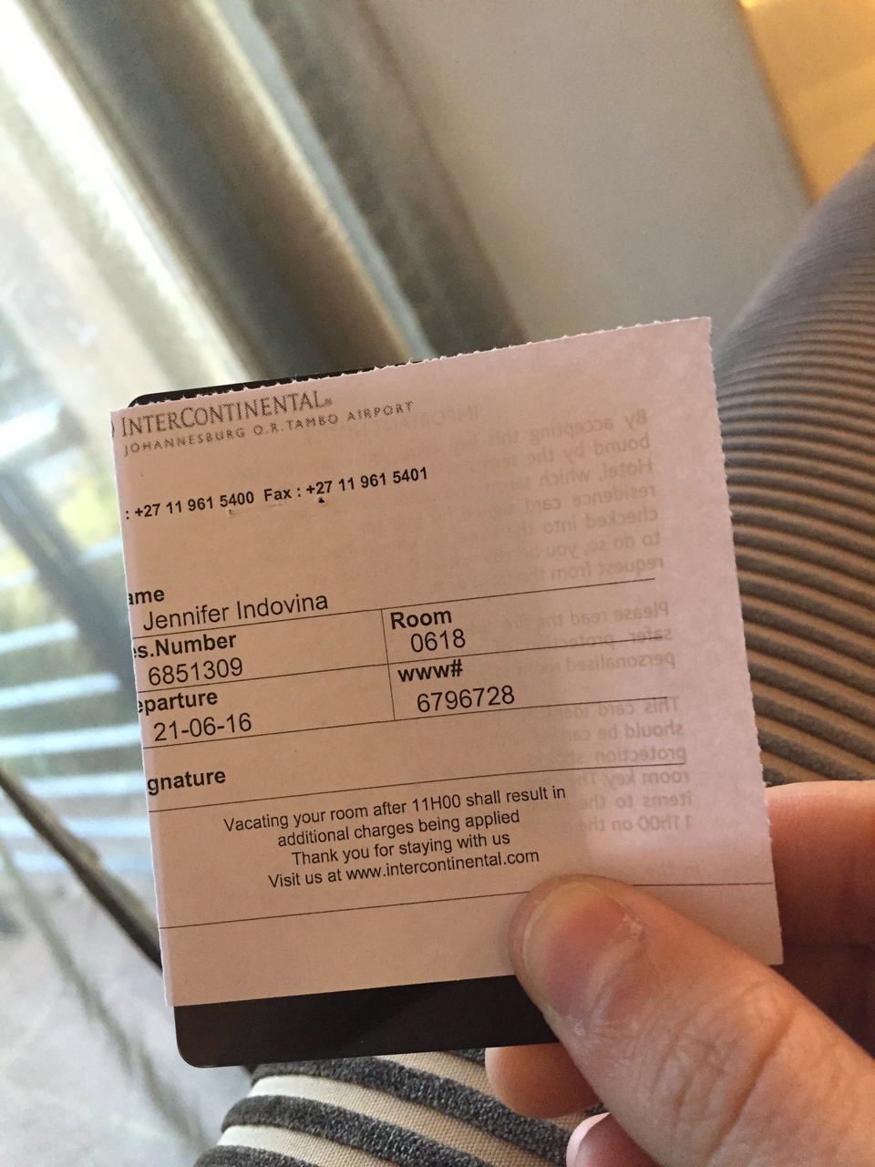 [199] 2016_06_20_08_07_31_Africa_iPhone_6_IMG_7506_02450.jpg