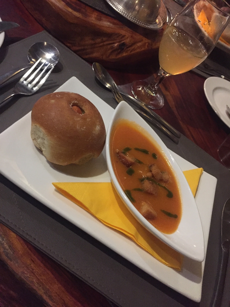 [392] 2016_06_21_20_03_44_Africa_iPhone_6_IMG_7554_02492.jpg