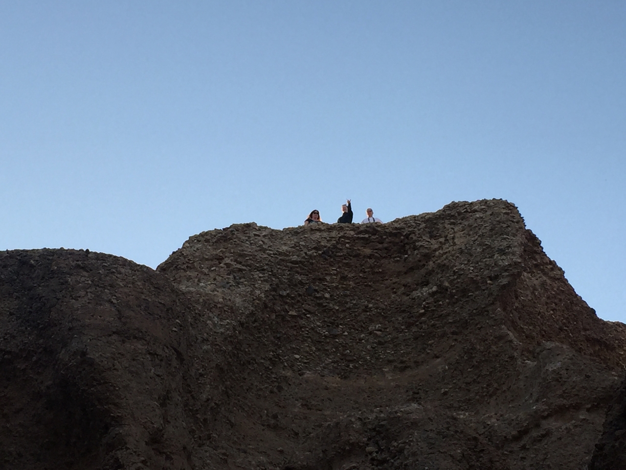 [14225] 2016_06_24_16_53_34_Africa_iPhone_6_IMG_8117_00108.jpg