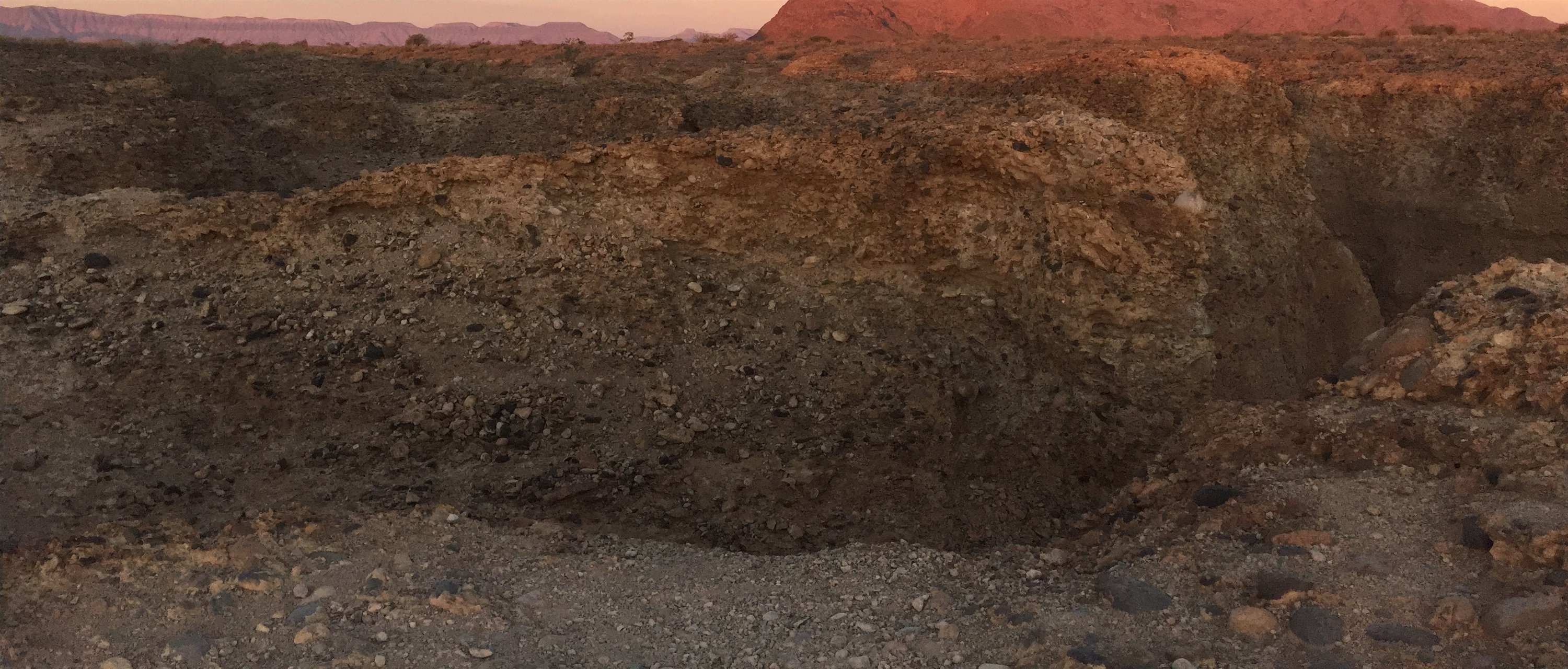 [14276] 2016_06_24_17_11_45_Africa_iPhone_6_IMG_8130_00121.jpg