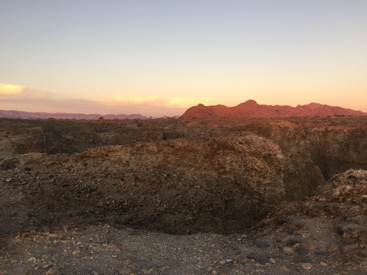 [14280] 2016_06_24_17_11_50_Africa_iPhone_6_IMG_8131_00704.jpg