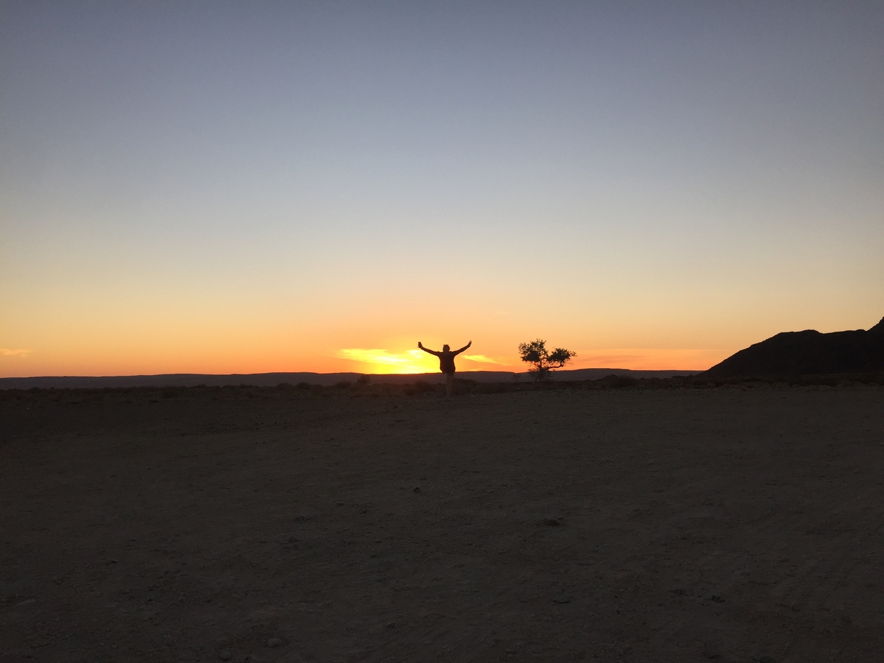 [14297] 2016_06_24_17_15_26_Africa_iPhone_6_IMG_8135_00126.jpg