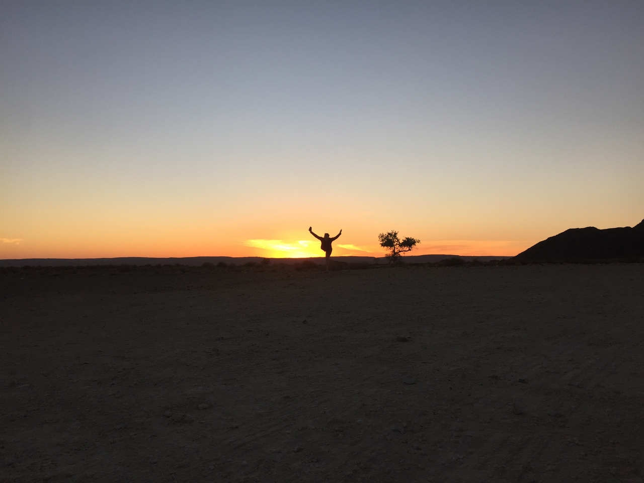 [14302] 2016_06_24_17_15_29_Africa_iPhone_6_IMG_8136_03050.jpg