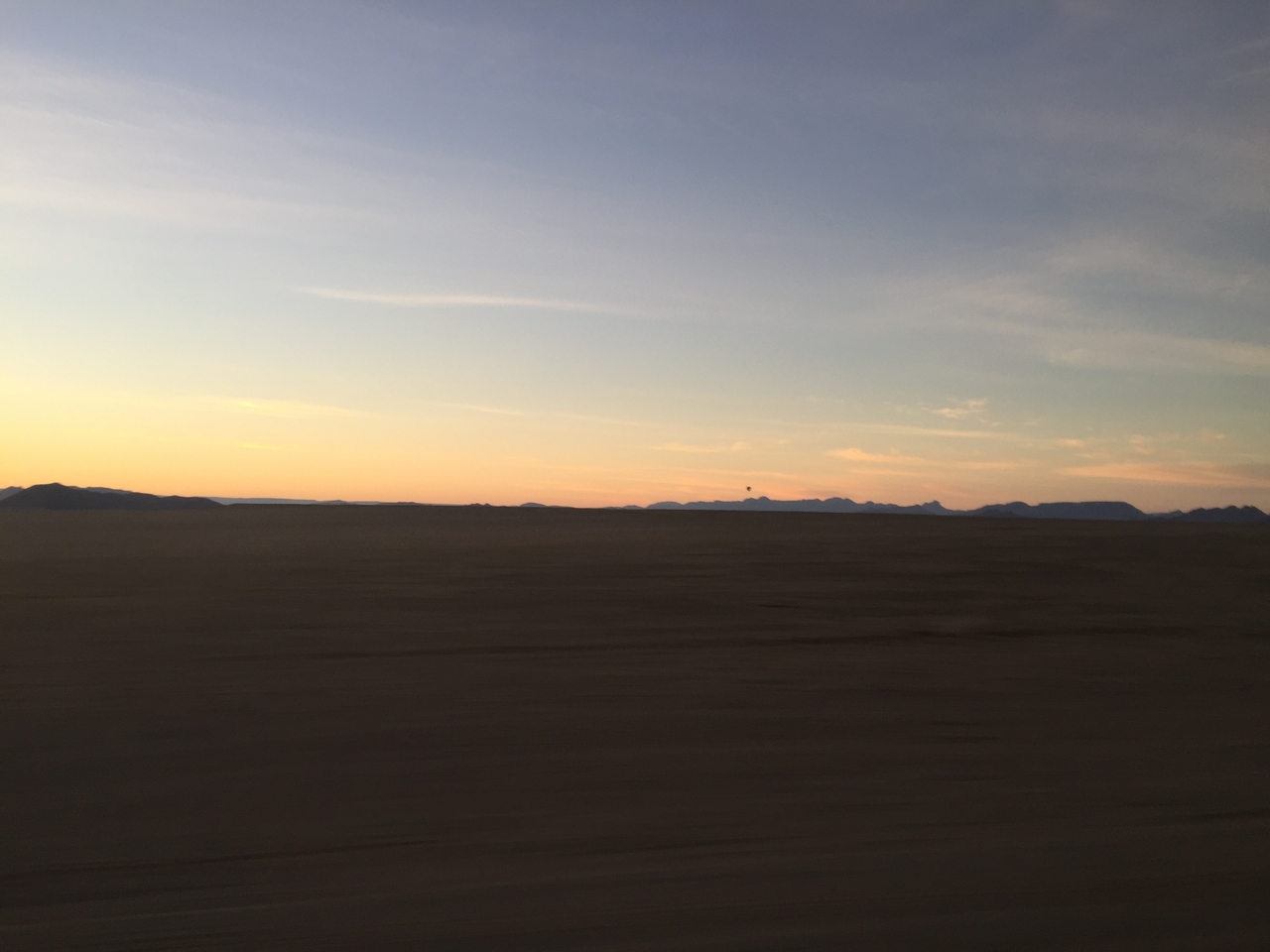 [15412] 2016_06_25_06_43_55_Africa_iPhone_6_IMG_8152_03064.jpg