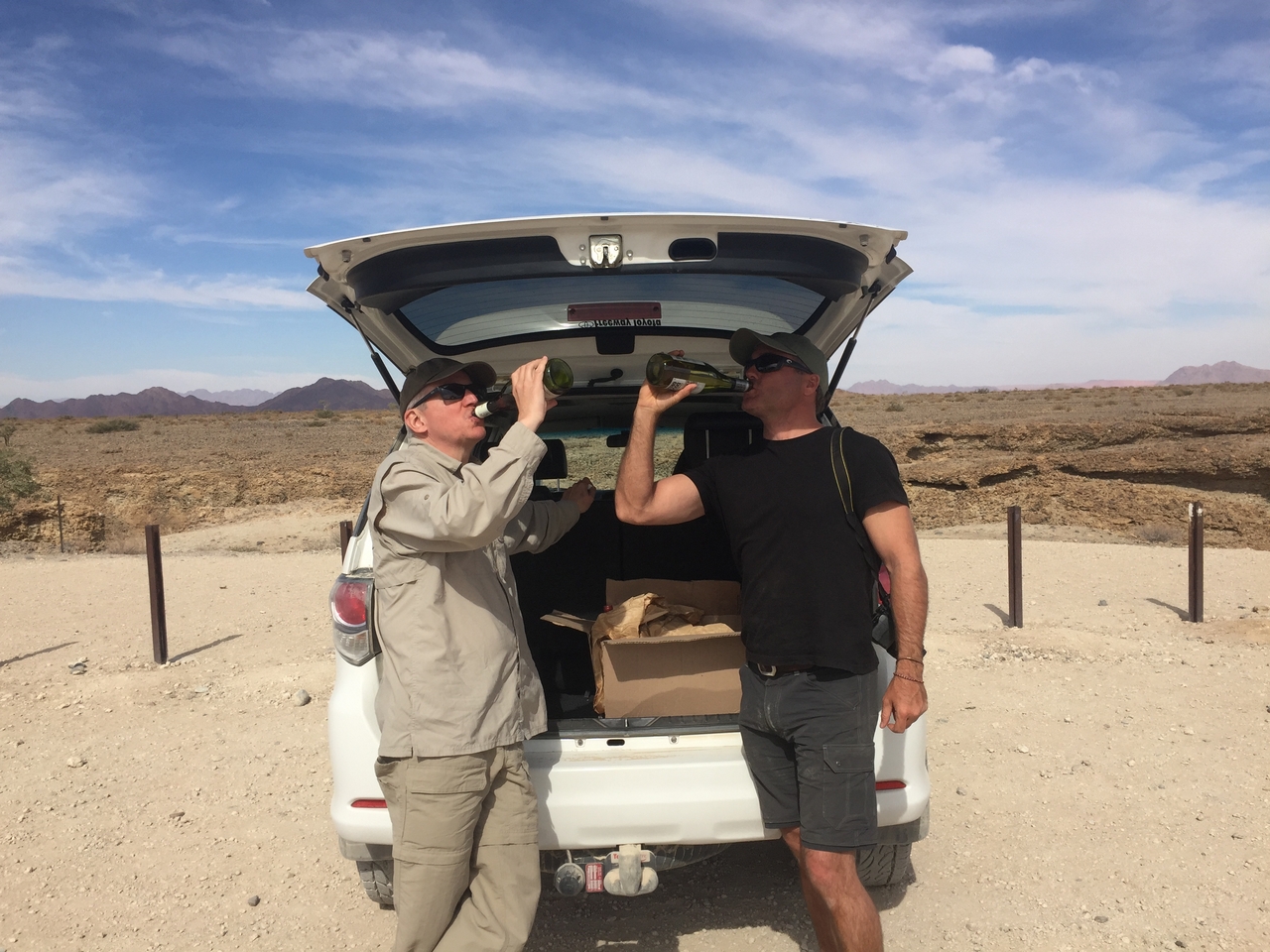 [16269] 2016_06_25_12_06_14_Africa_iPhone_6_IMG_8317_00868.jpg