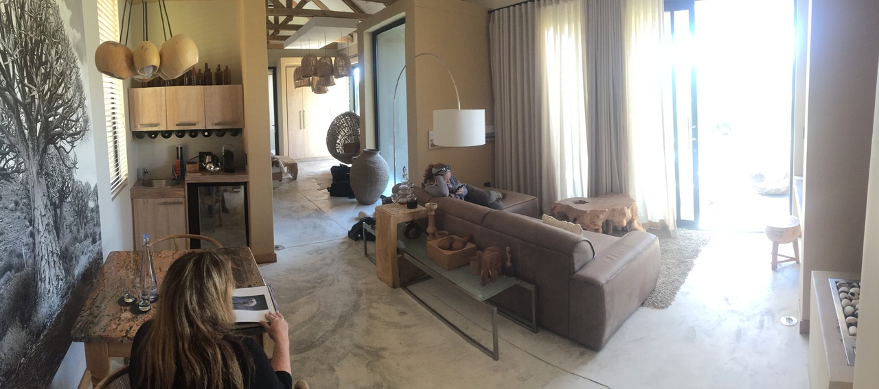 [16596] 2016_06_26_14_26_34_Africa_iPhone_6_IMG_8376_00919.jpg