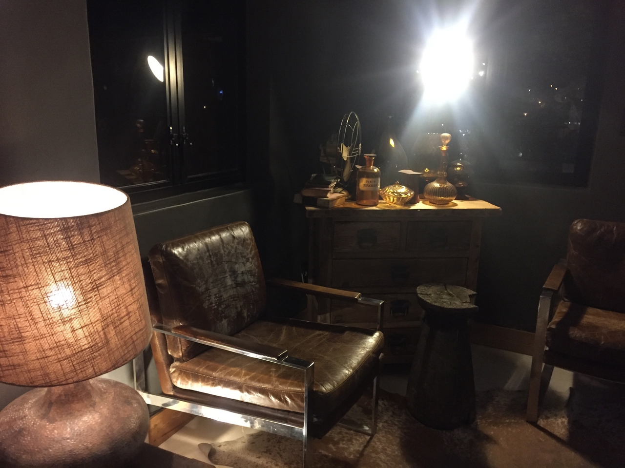 [16697] 2016_06_26_20_39_50_Africa_iPhone_6_IMG_8397_00939.jpg