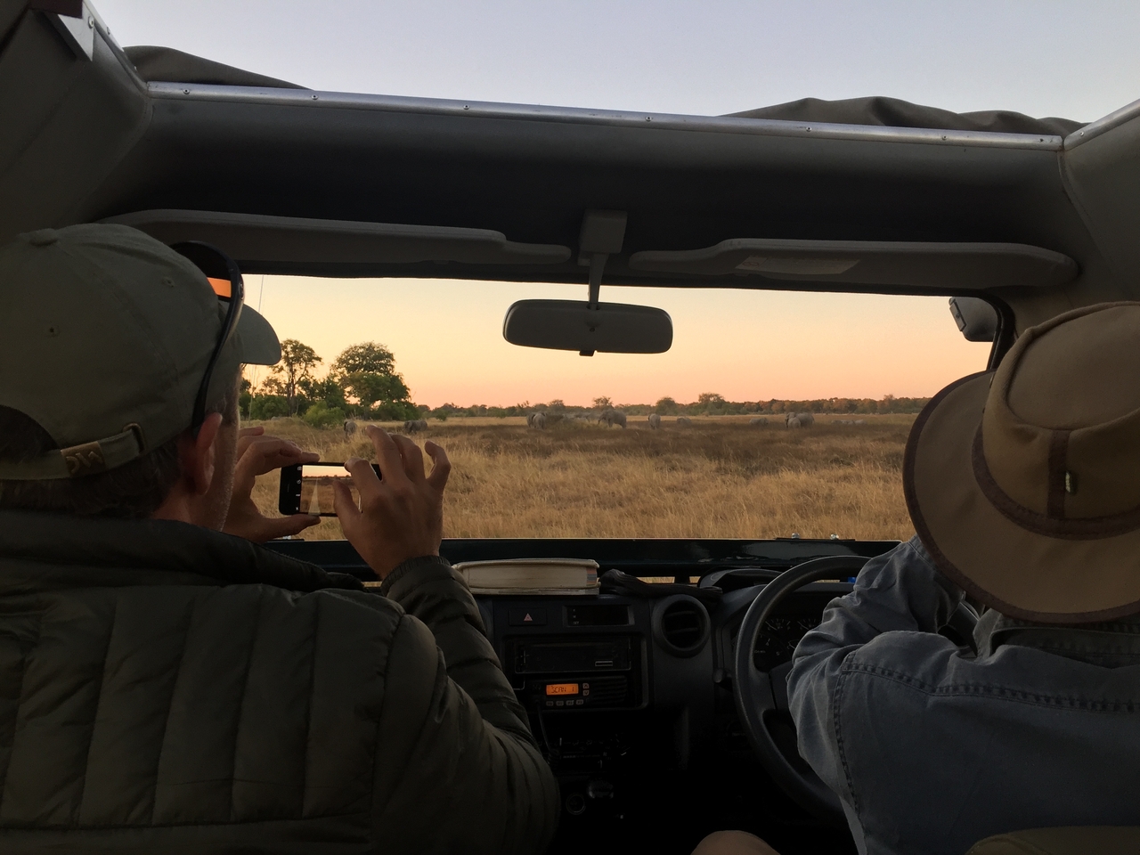 [20438] 2016_06_28_17_54_43_Africa_iPhone_6_IMG_8544_00493.jpg