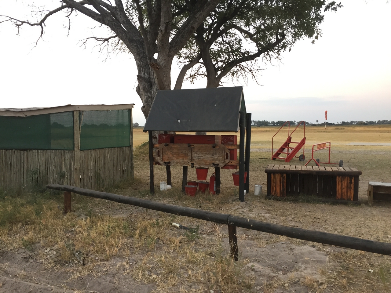 [27444] 2016_07_01_18_01_13_Africa_iPhone_6_IMG_8712_01219.jpg