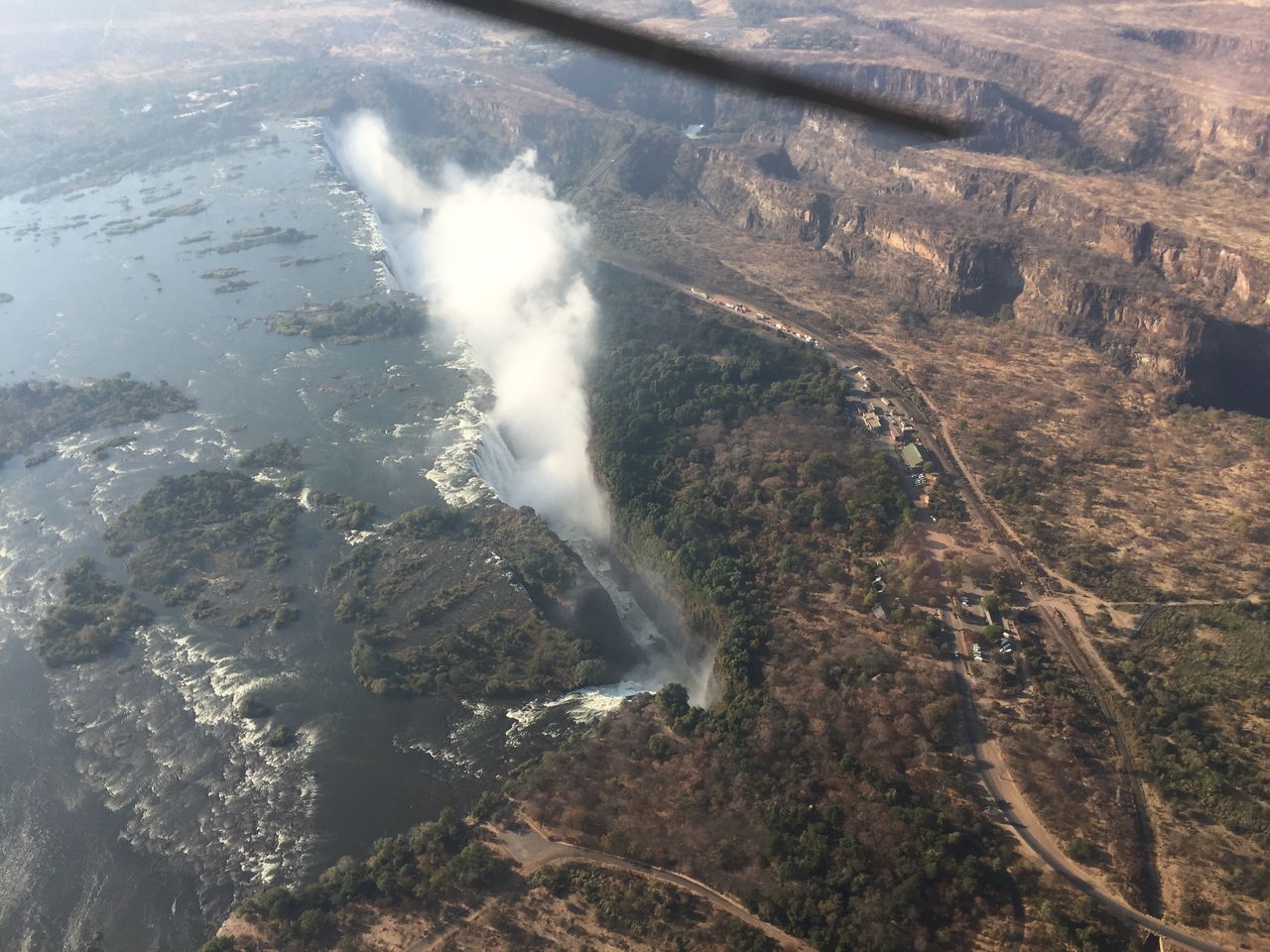 [31540] 2016_07_03_08_45_17_Africa_iPhone_6_IMG_8817_01313.jpg