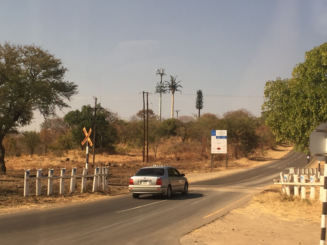 [32467] 2016_07_03_14_15_32_Africa_iPhone_6_IMG_8889_00788.jpg